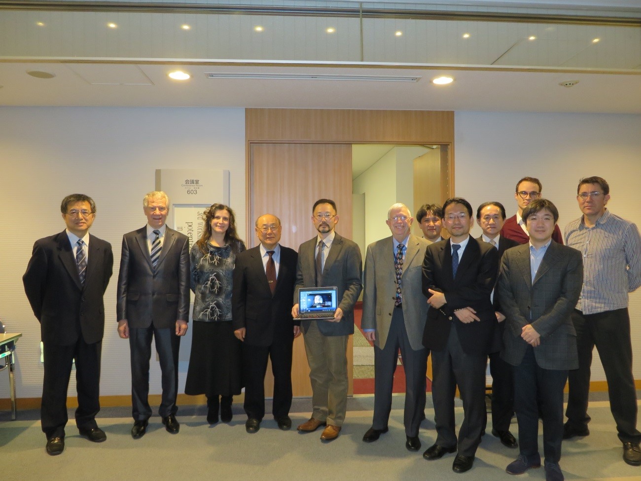 規格策定会議参加者